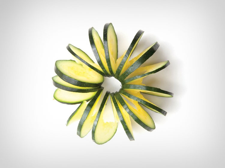 Cucumbo Cucumber Spiral Slicer