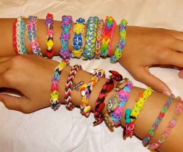 دستبند فانی بافت Loom Bands