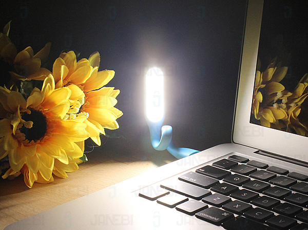 خرید پستی  چراغ USB LED PORTABLE LAMP